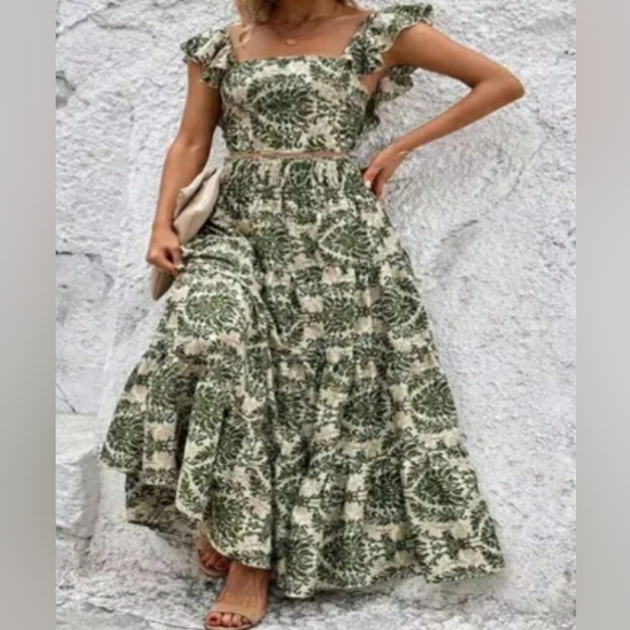 2 Piece Full Maxi Skirt Set - Picture 1 of 9